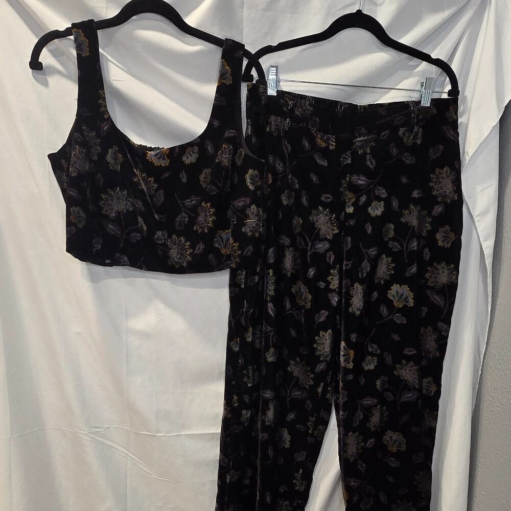 RACHEL ZOE 2-Piece Set Velvet Halter Crop Top Wide Leg Pant Black Floral Sz 12